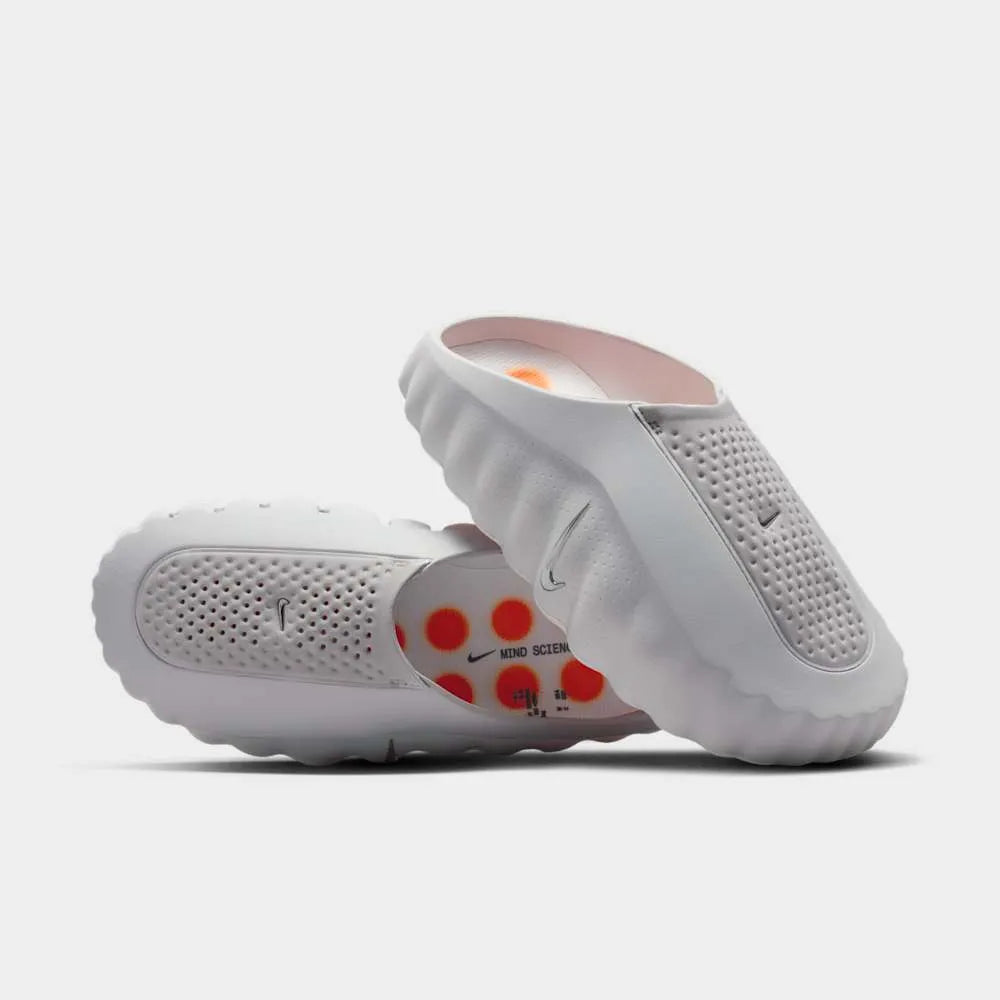 Nike Mind 001